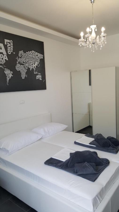Grey House Lejlighed Makarska Eksteriør billede