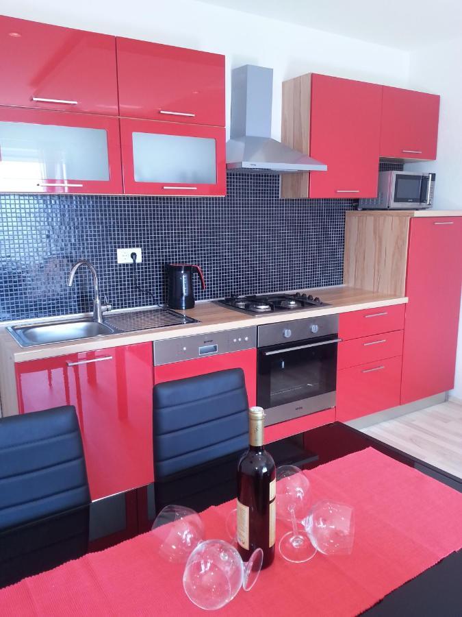 Grey House Lejlighed Makarska Eksteriør billede