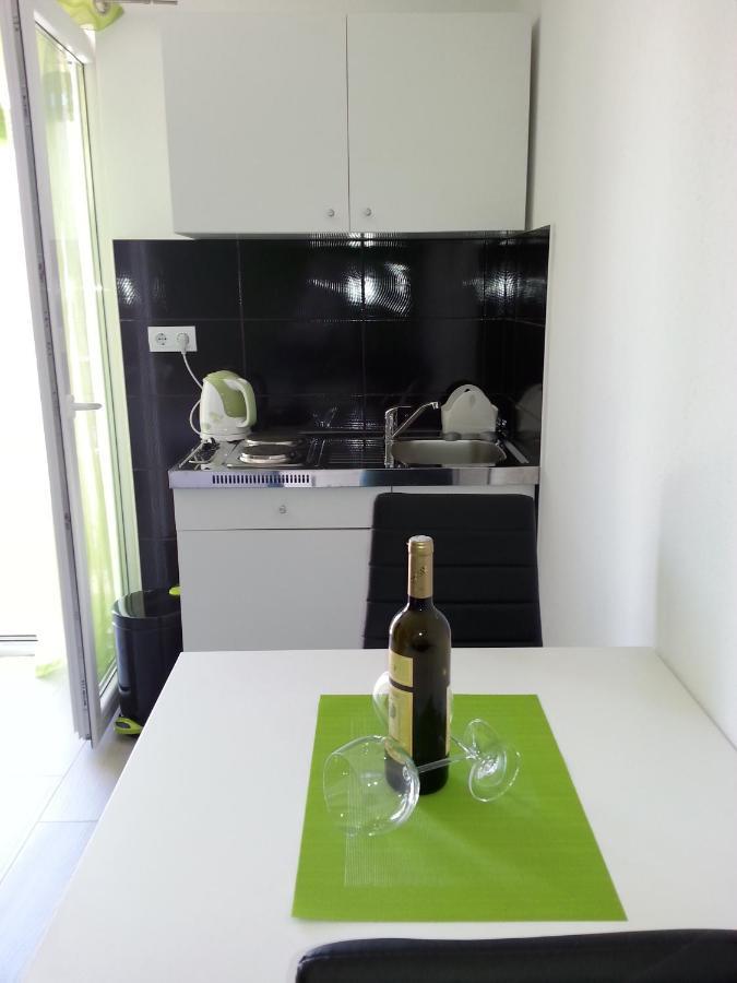 Grey House Lejlighed Makarska Eksteriør billede