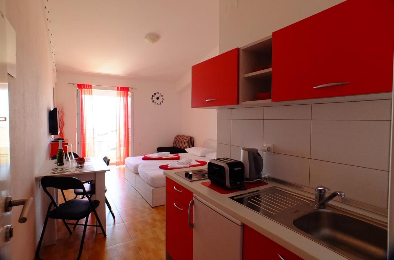 Grey House Lejlighed Makarska Eksteriør billede